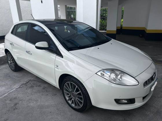 FIAT BRAVO 1.8 ABSOLUTE 16V FLEX 4P AUTOMATIZADO